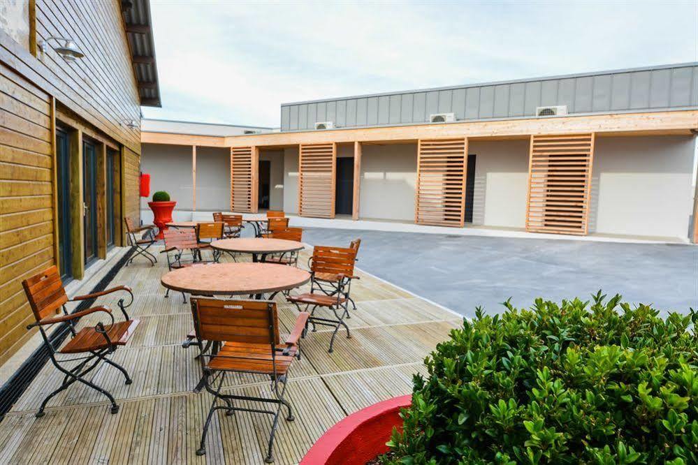 Cit'Hotel Le Relais Du Boisniard Chambretaud Екстер'єр фото